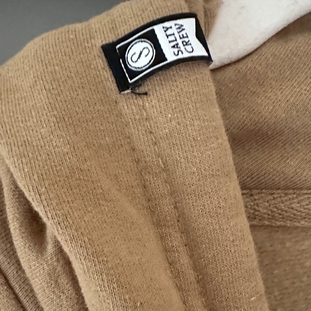 Salty Crew Blue Crabber Overdyed Sweatshirt in Sandstone with Palm Tree Sleeve - Picture 6 of 10